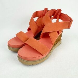 UGG Wedge